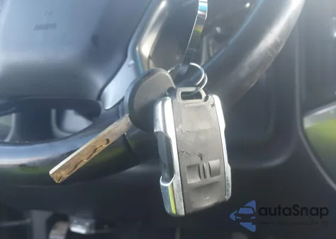 2018 Chevrolet Silverado 1500 1Lt из США, поврежденный, VIN 1GCVKREC3JZ260526